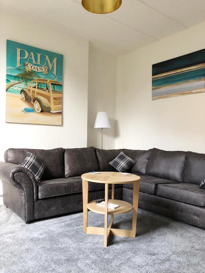 Summer Breeze. 3-Bed Apartment Close To The Beach Борнмут Экстерьер фото